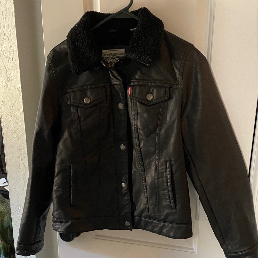 women’s levi jacket